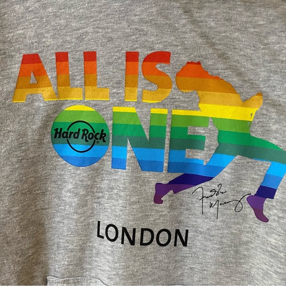 HARD ROCK RARE ALL IS ONE LONDON FREDDY MERCURY FOUNDATION GREY HOODIE UNISEX - Picture 3 of 13